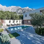 Ribica Veliko Brdo (Makarska)
